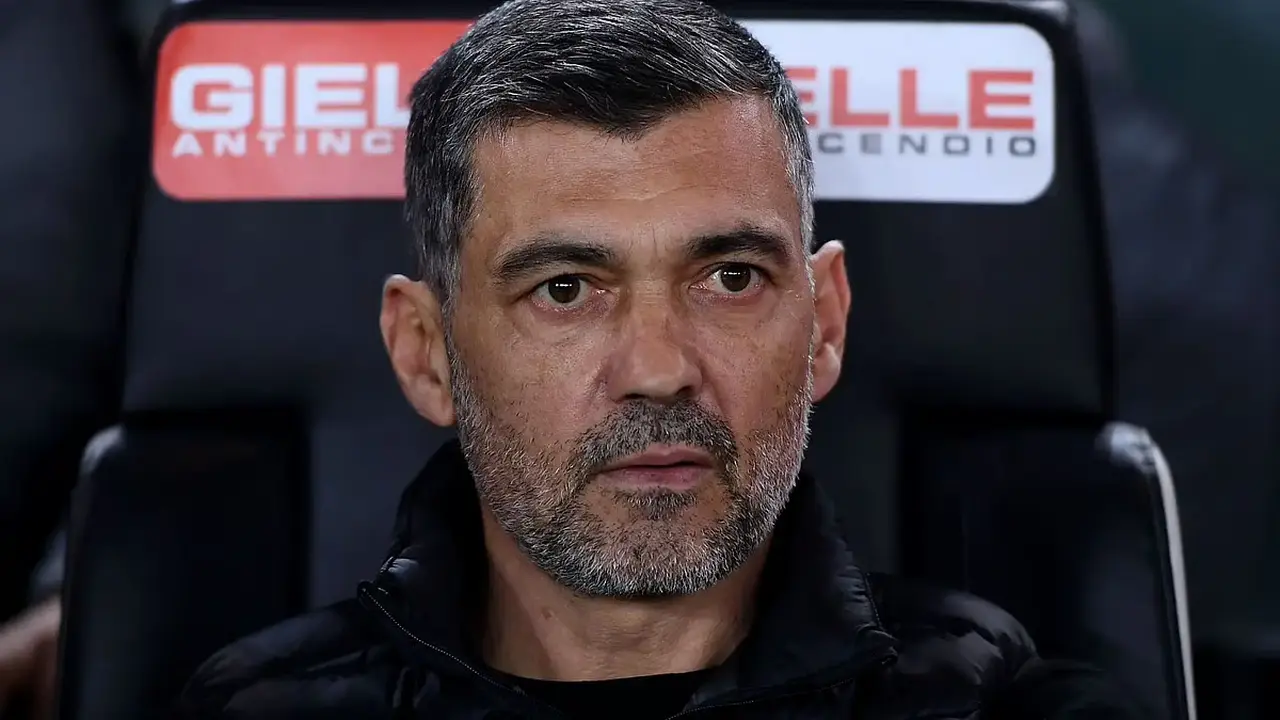 الاتحاد يقرر إقالة المدرب سيرجيو كونسيساو بعد النتائج الأخيرة